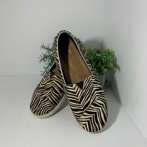 TOMS Black & Natural Zebra Avalon Calf-Hair Sneaker